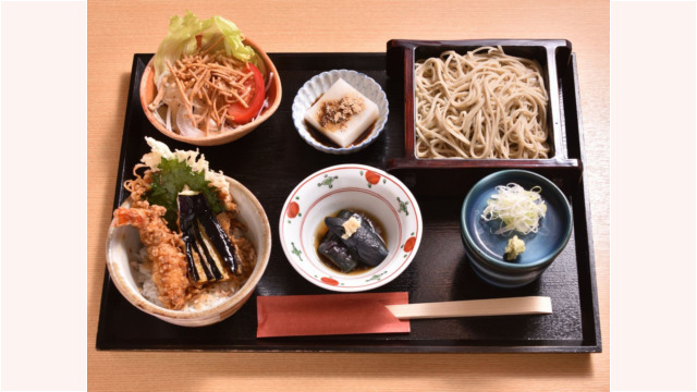 ランチ天丼(十割せいろ) ランチ天丼(十割せいろ)
